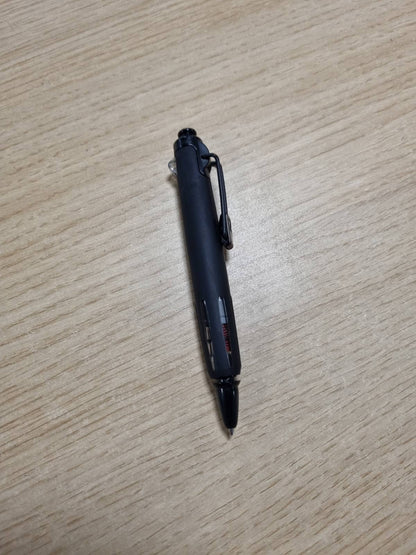 277210 - TOMBOW Stilolaps topi AirPress me teknologji ajri të kompresuar, i gjithi i zi, i papërshkueshëm nga uji, ergonomik