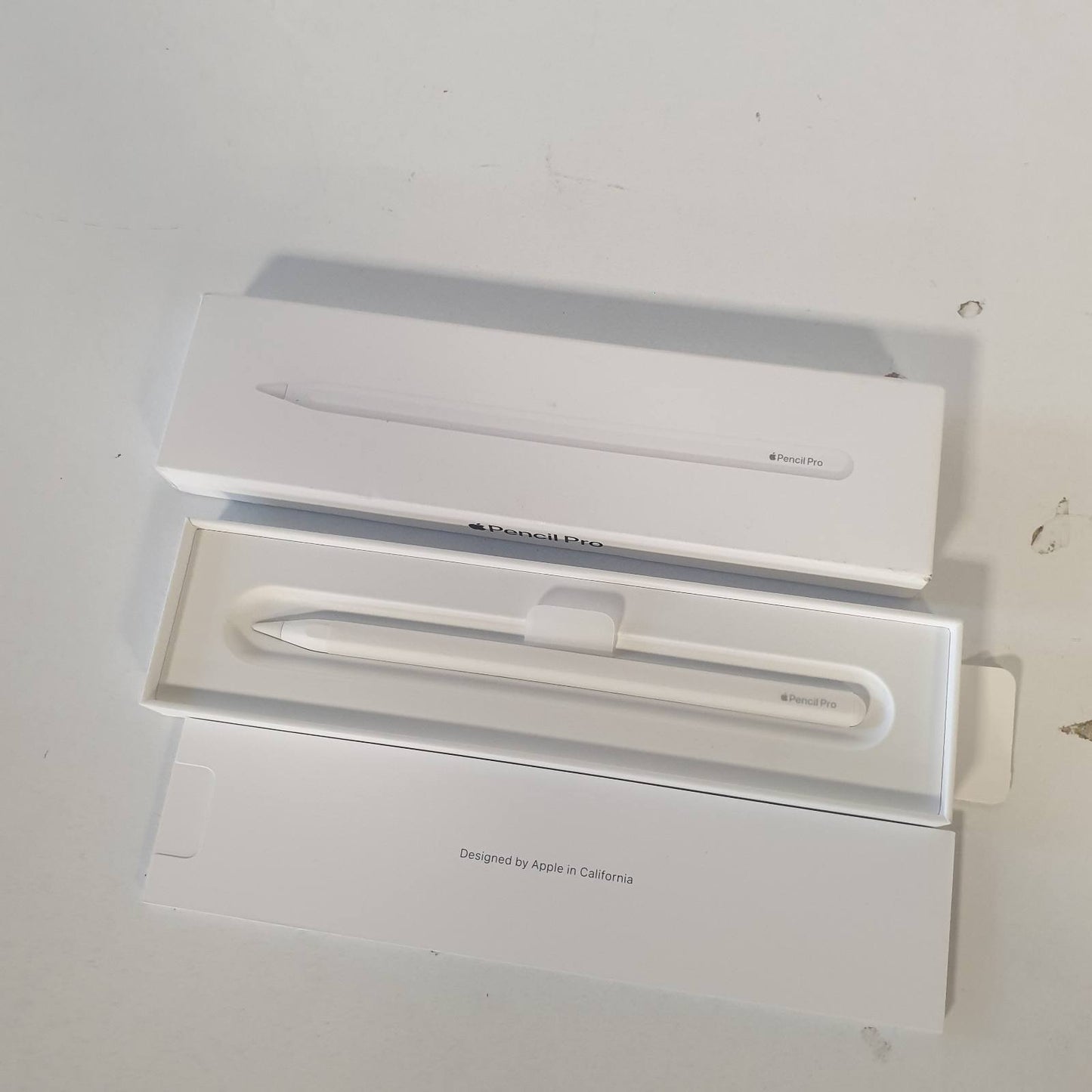 277232 - APPLE Pencil Pro, precizion perfekt në piksel, ndjeshmëri ndaj presionit dhe pjerrësisë, vonesë më e ulët, për shënime dhe vizatime
