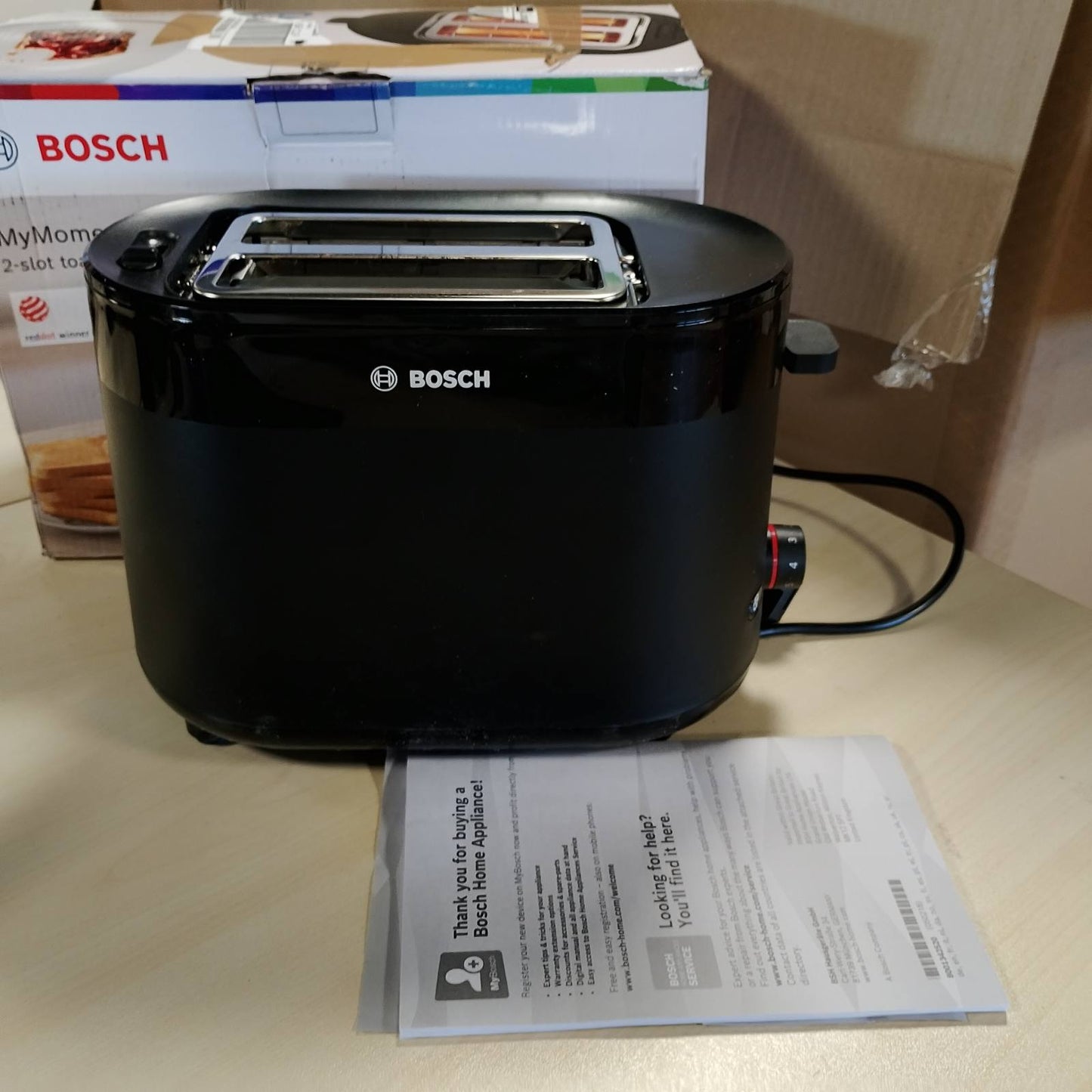277478 - BOSCH MyMoment TAT2M123 - Toster kompakt | 950W | Fikje automatike | Ngjyra: E zezë