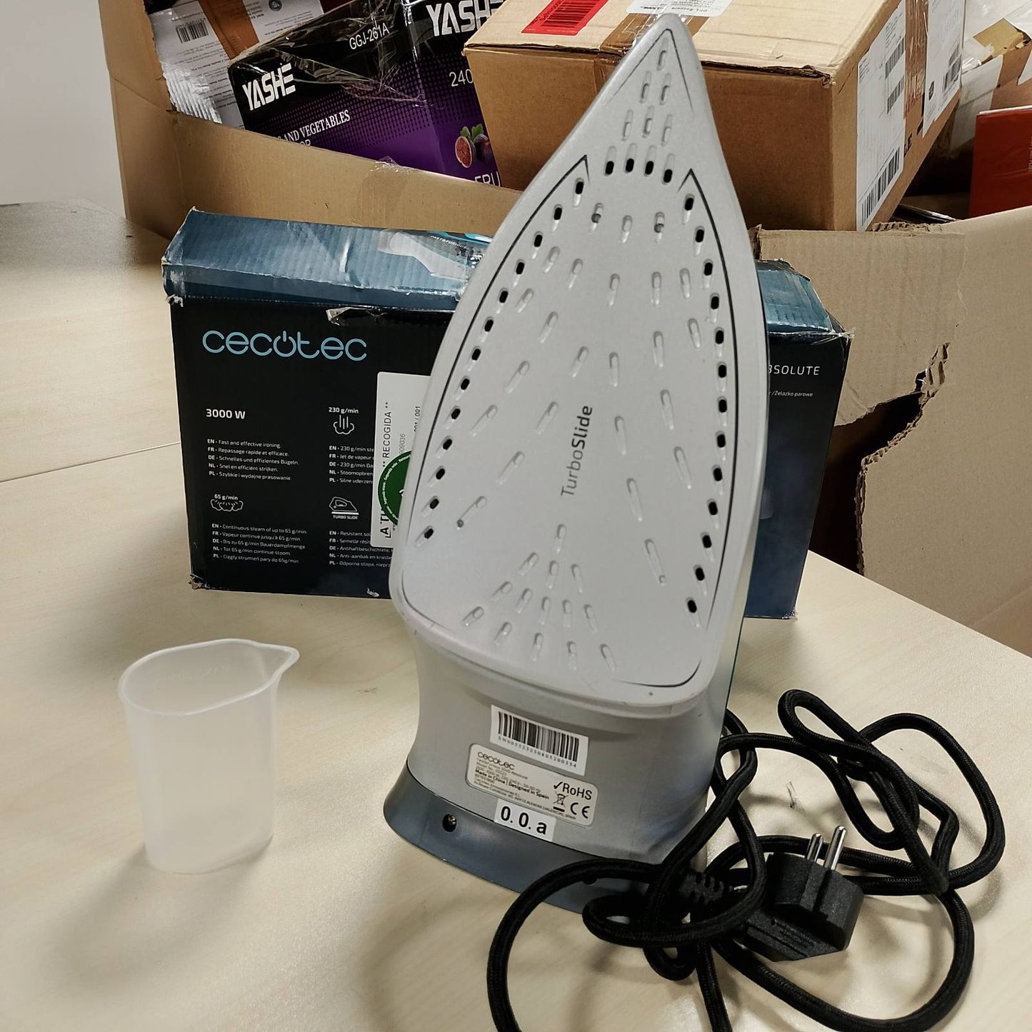 277484 - CECOTEC Hekur me avull Fast&amp;Furious 5040 Absolute - 3000 W, Prodhim avulli 65 g/min, Nxitje avulli 230 g/min, Pllakë me rrëshqitje turbo, Modalitet ECO, Sistem sigurie për fikje automatike, Anti-pikim