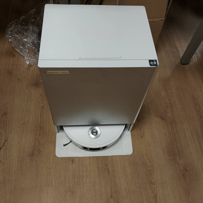 288004 - DREAME Fshesë me korrent robot Matrix10 Ultra, Fuqi thithjeje 30,000Pa, Largim pengesash 8 cm, zbrazje/mbushje automatike, pa ngatërrime, kontroll me zë