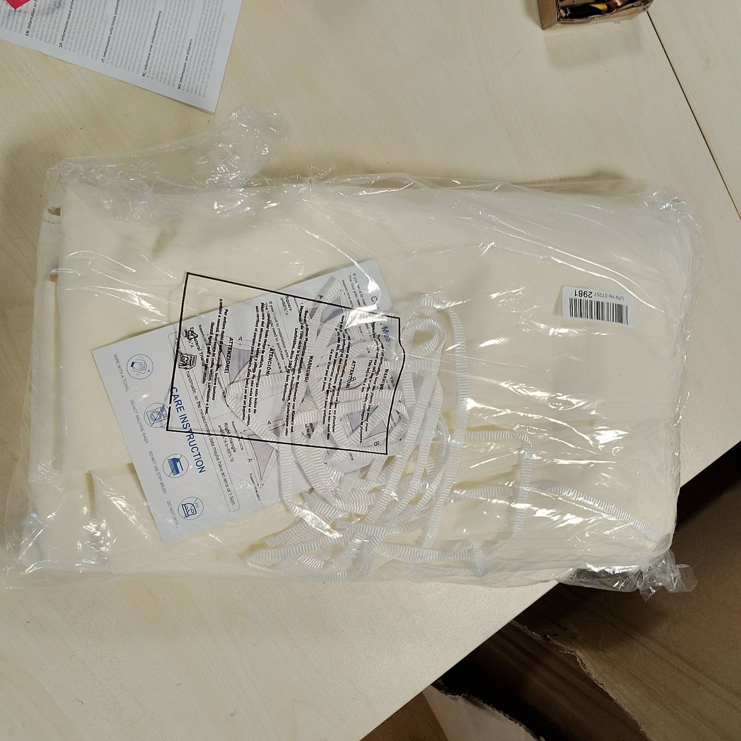 288511 - LOVE STORY Velë Dielli 4x5m Peshqe Drejtkëndëshe e Papërshkueshme nga Uji, Mbrojtëse nga Dielli PES 95% Mbrojtje UV për Ballkon, Kopsht, Tarracë (E Bardhë Krem)