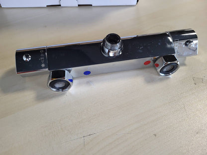 288624 - PRIZË Sipërme për Mikser Dushi Termostatik 3/4" BSP, Valvul Mikser Dushi Termostatik prej Tunxhi 38°C Kundër Djegies, me Adaptor Tubi 3/4" BSP në 1/2" BSP, Rubinet Mikser Dushi me Ujë të Nxehtë dhe të Ftohtë, Krom