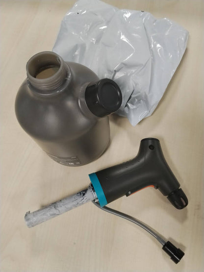 288840 - GARDENA Pluhur ppe1 l EasyPump Gardena: Pluhur pe ss fila ac fonct 360°, grykë prej bronzi, gdee e hapur, plastittranslucid, grykë ac. mbrapa, indic nv remplissage (11114-20)
