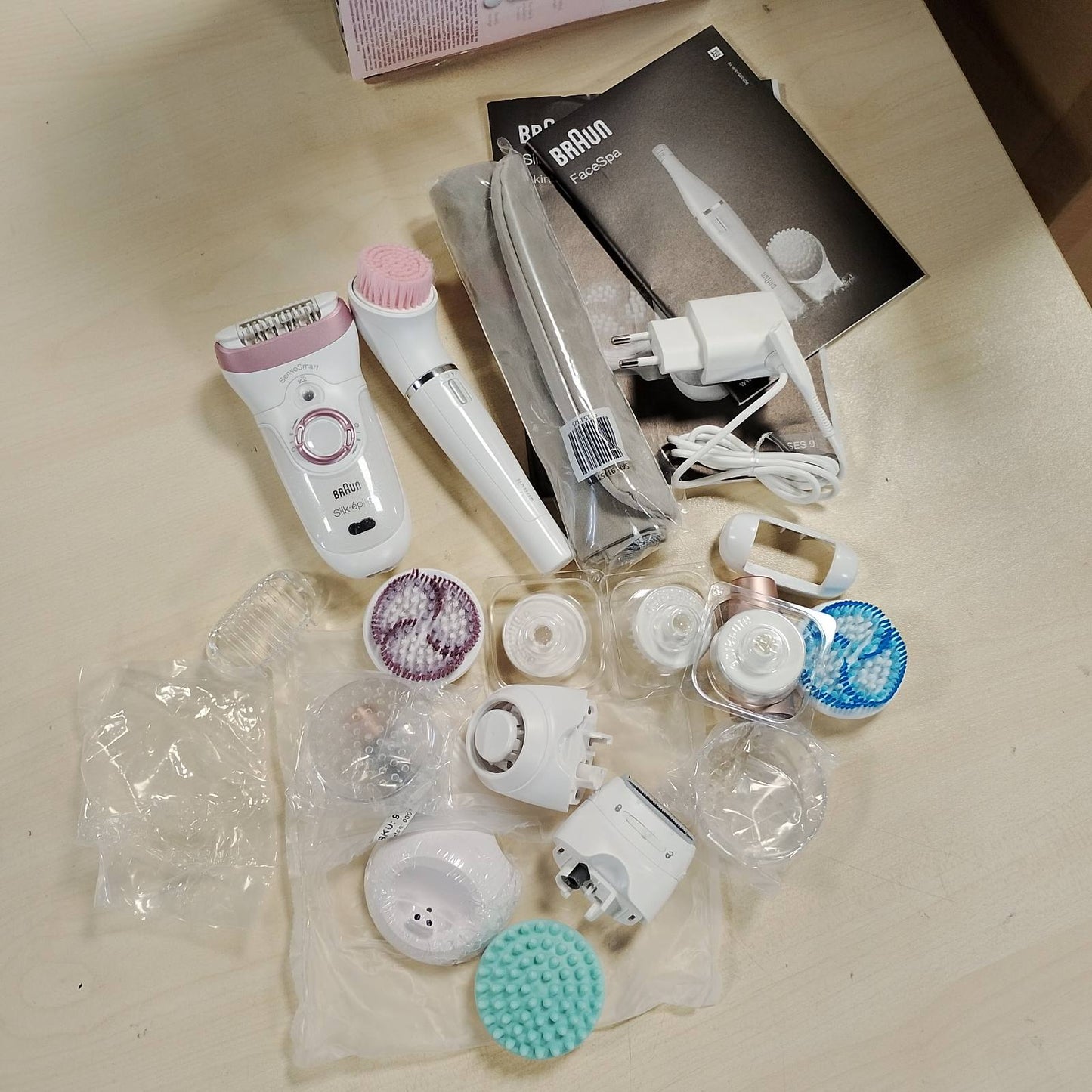 289398 - BRAUN Silk-épil 9 Beauty Set Deluxe 9-995 - Depilator pa tel 9-në-1 për femra, i lagësht dhe i thatë, me brisk, pastrim fytyre, eksfolim trupi