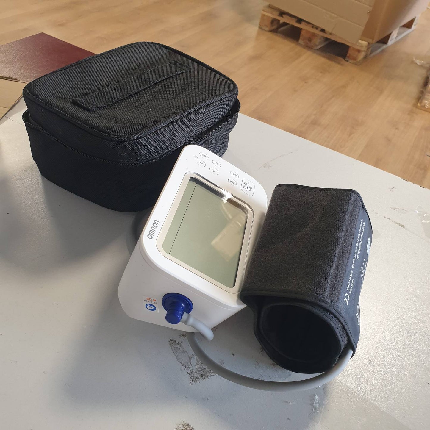 289484 - OMRON Monitorues Tensioni Gjakut X7 Smart AFib, 2 Përdorues, 22-42 cm, me Aplikacion