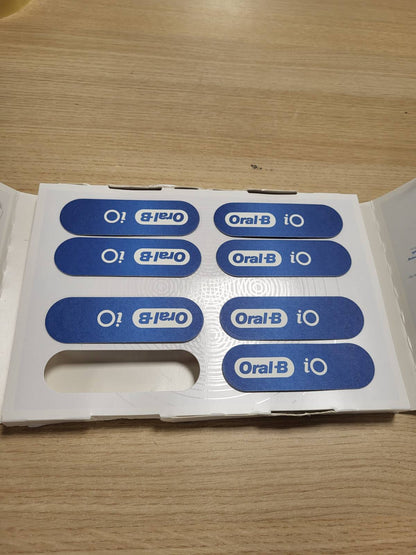 289511 - ORAL-B Koka furçash dhëmbësh elektrike iO Ultimate Clean, pako me 7 koka zëvendësuese të zeza