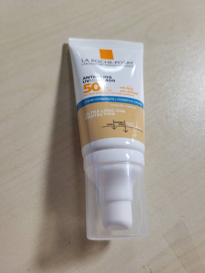 289827 - LA ROCHE-POSAY Krem BB me Ngjyrë Anthelios Hidratues UVMune 400 SPF 50+, 250 ml, Formulë minimaliste, Rezistent ndaj ujit dhe djersës