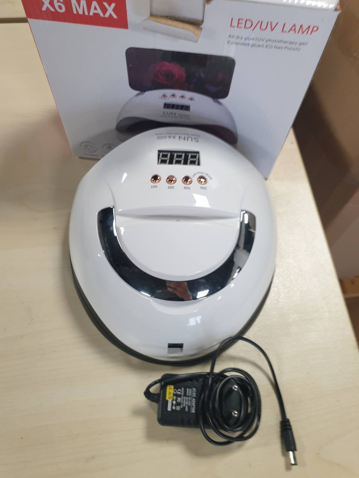 289890 - Llambë për thonj UV 220W, me 66 rruaza LED, makinë automatike me sensor dhe 4 kohëmatës