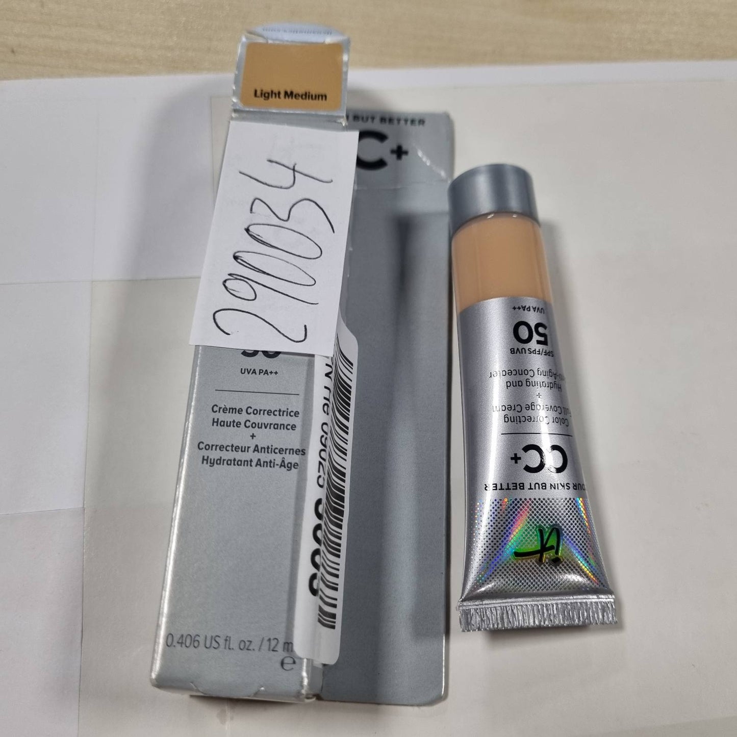 290034 - IT COSMETICS Krem CC SPF50+ Krem Korrektues me Mbulim të Lartë - Nuancë e Çelët dhe e Mesme, 12ml