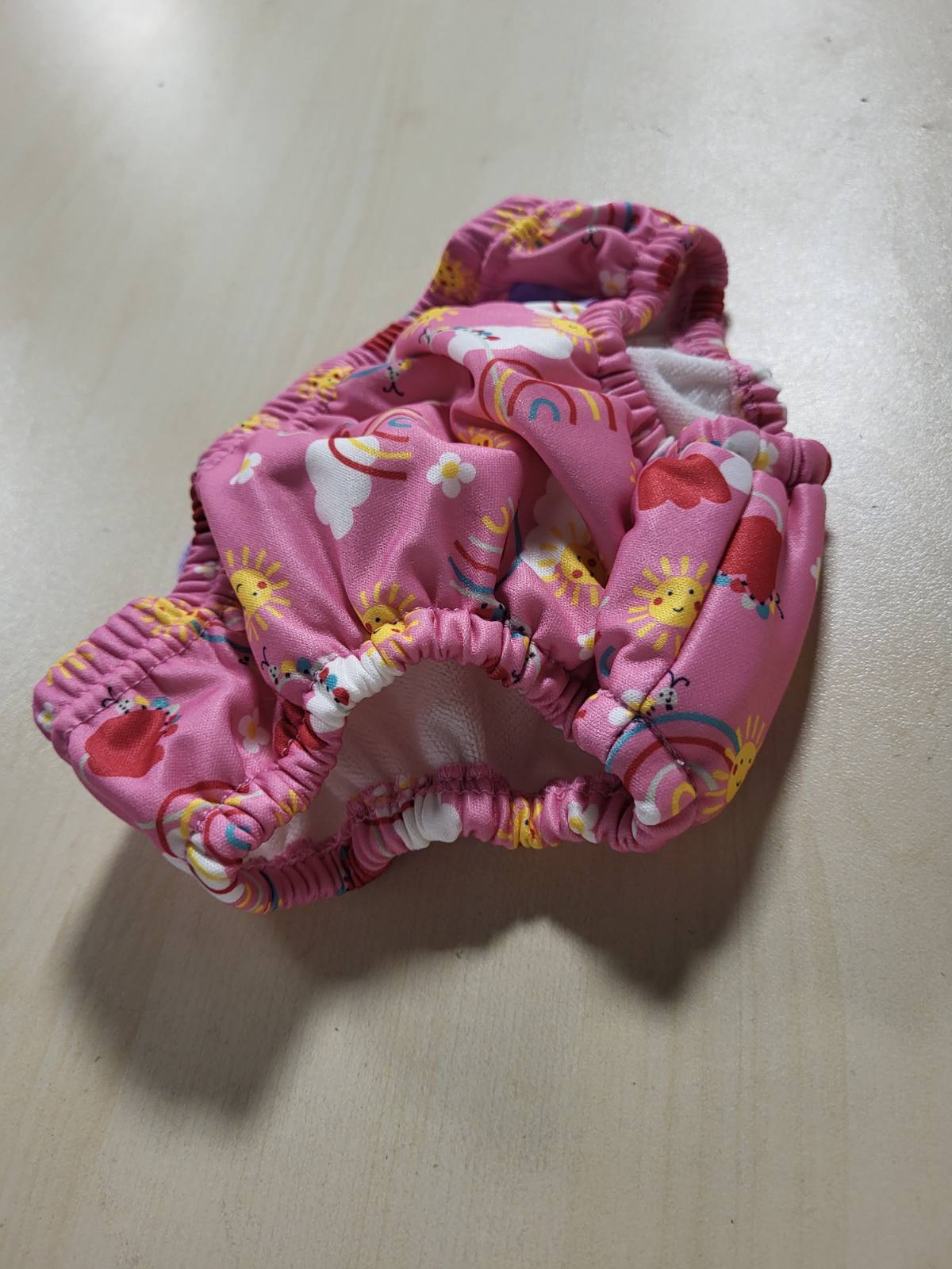 290199 - BAMBINO MIO Rroba banje e papërshkueshme nga rrjedhjet, elegante dhe e lehtë, Happy Days, shumë e madhe (2-3 vjeç / 12-15 kg)