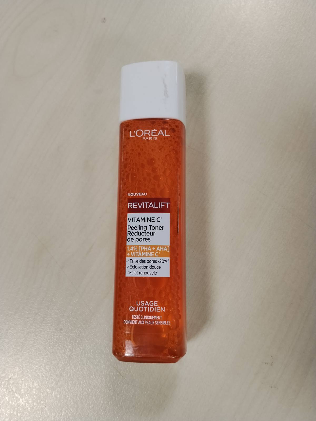 290384 - L'ORÉAL PARIS Revitalift Skrab i butë eksfoliues me vitaminë C, 180ml