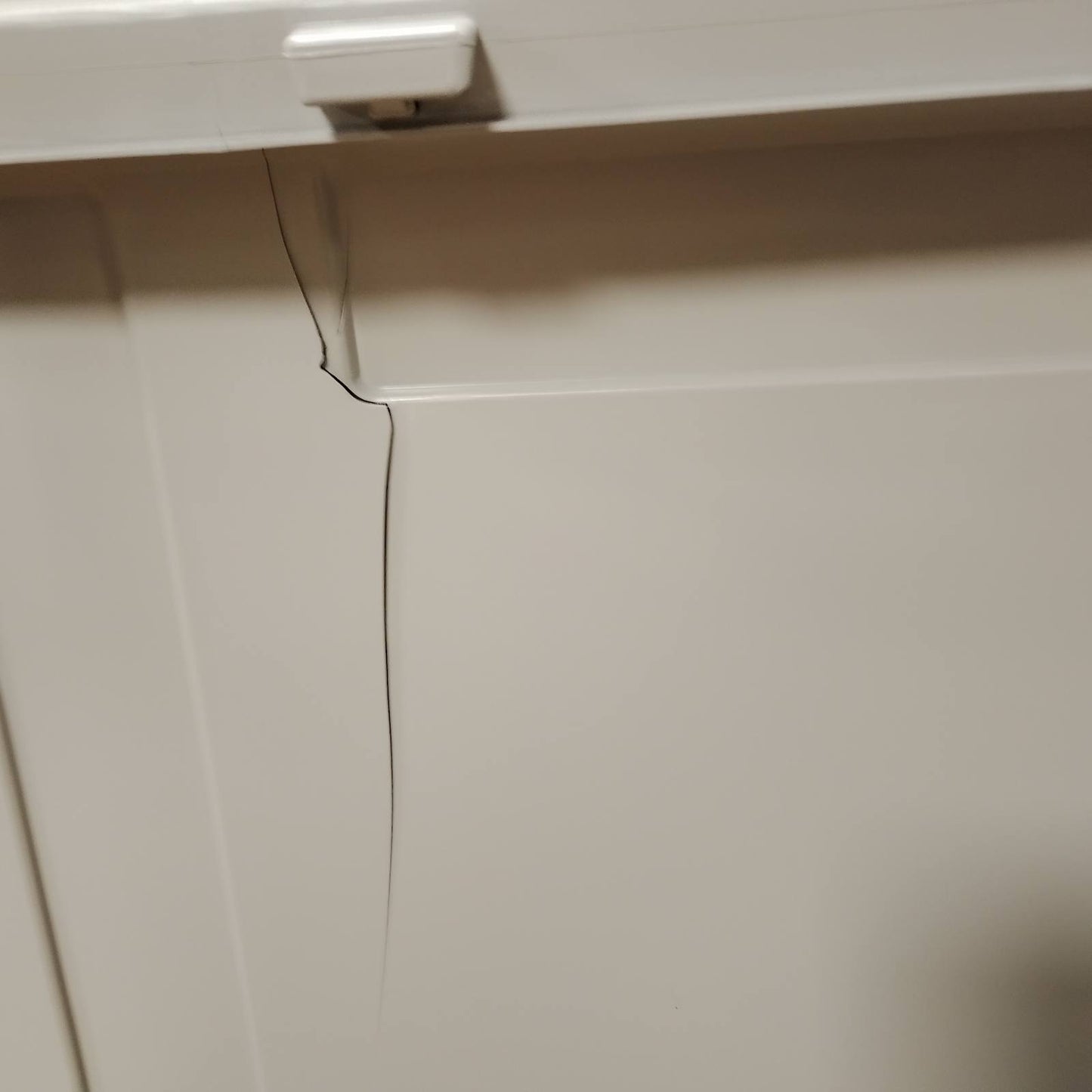 291497 - VIDA XL Kuti Ruajtjeje për Kopsht 280 L Gri e Çelët