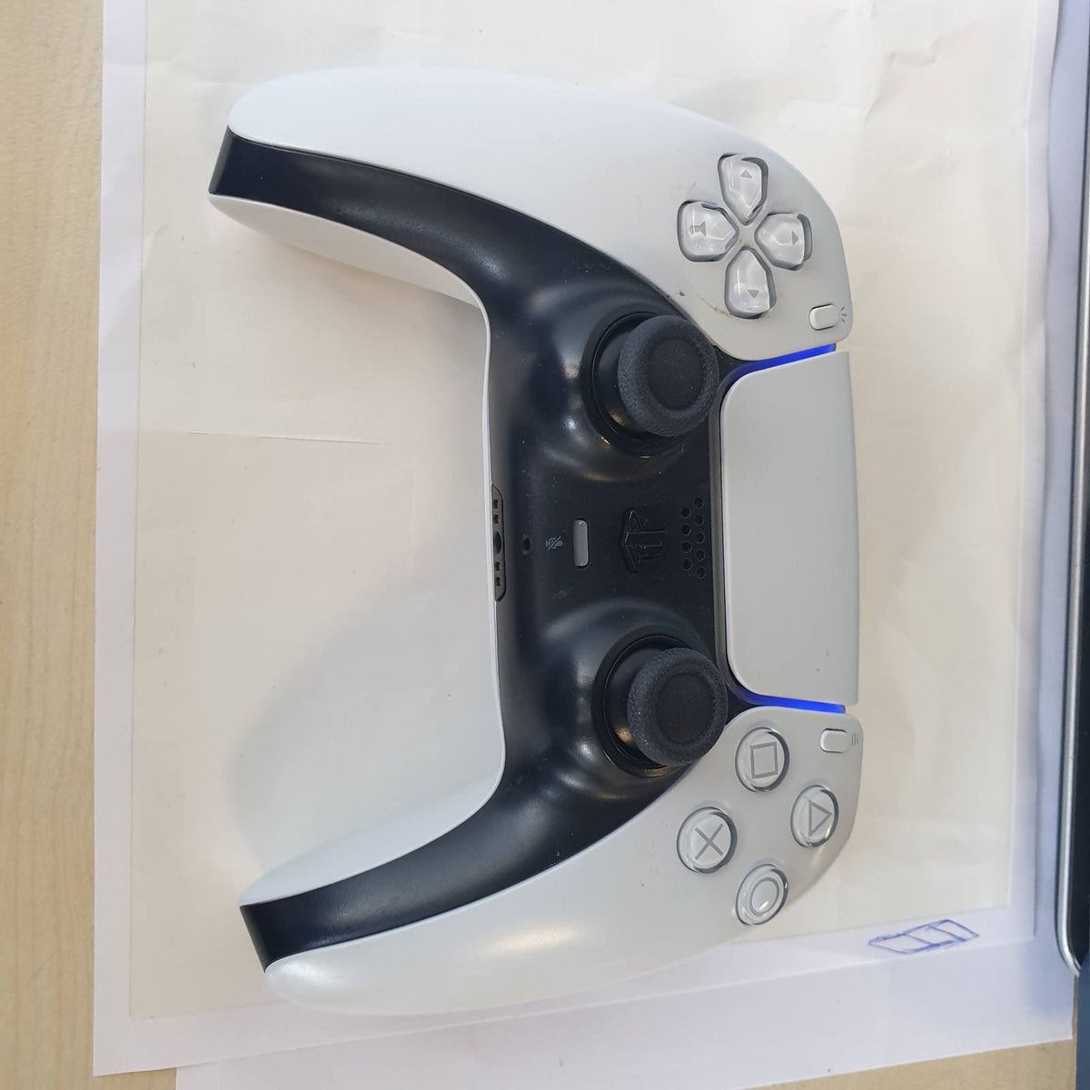 292359 - PLAYSTATION 5 Kontrolluesi pa tel DualSense
