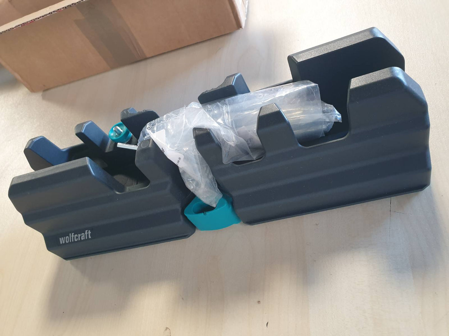 293061 - WOLFCRAFT Kuti rrëshqitëse 6948200, për pjerrësi dhe kënd, Kënde nga 85 në 180°, Bord skajesh 100 mm, Produkt 2-në-1 për borde skajesh precize