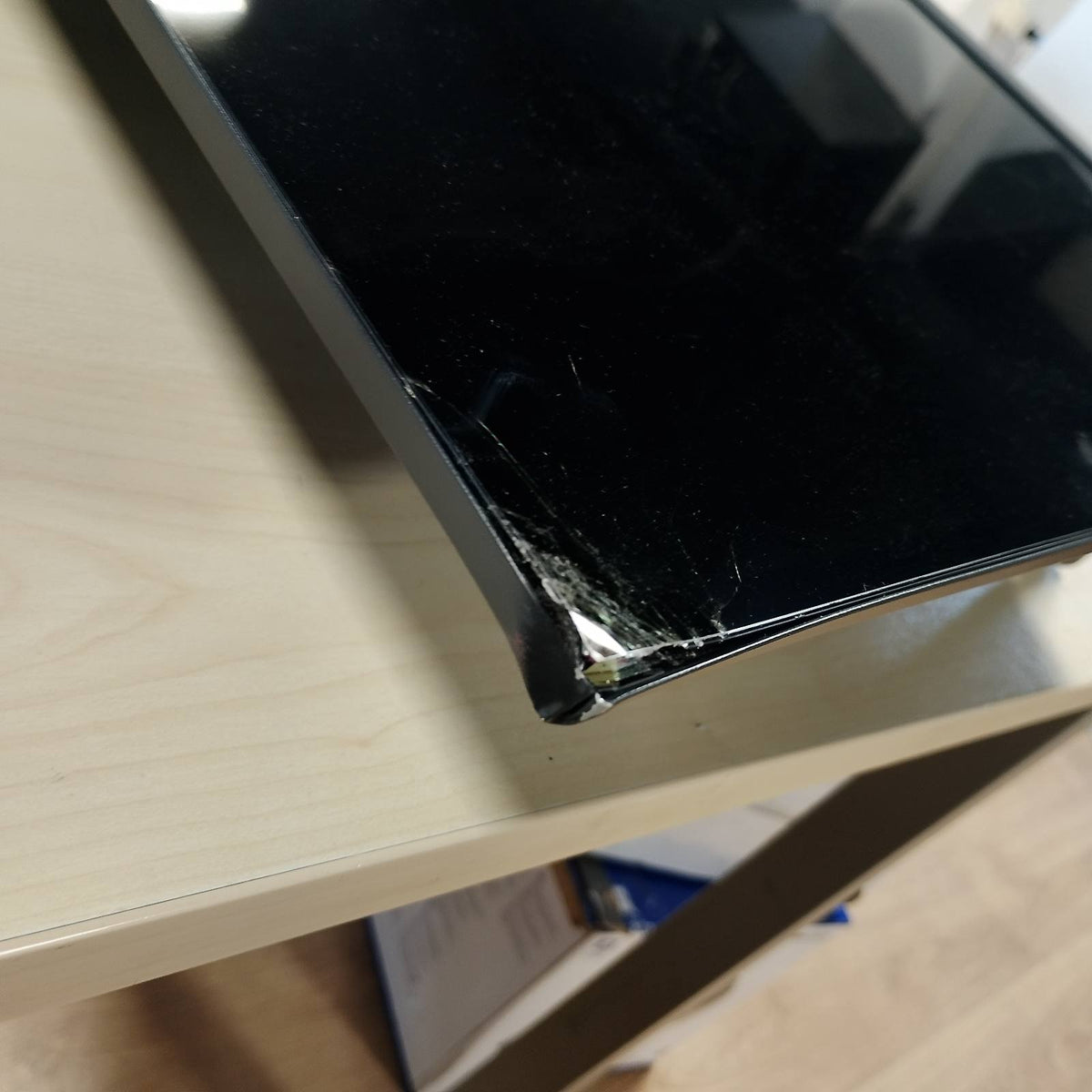 295018 - Philips 32PFS6000, 2K HD LED Smart TV, Ekran 32 inç, Pixel Plus, Titan OS, Dolby Digital, i pajtueshëm me Alexa dhe Google Assistant