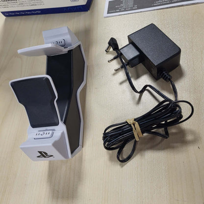 295279 - PowerA Stacion karikimi i dyfishtë për kontrolluesin pa tel DualSense (BE), Stacion karikimi për kontrolluesin DualSense, karikim, Sony PlayStation, PS5, me licencë zyrtare