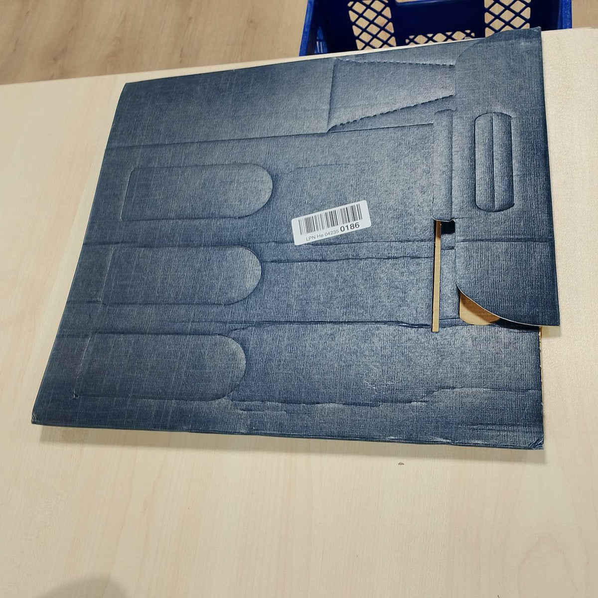 295318 - SCOTTON SPA Mbajtëse shishesh me 3 vende, blu