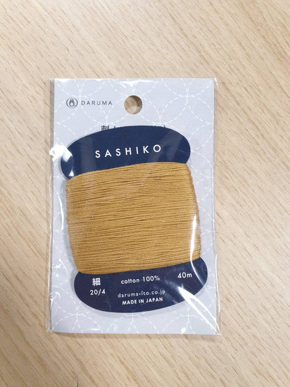 295364 - Yokota | Fije Daruma Sashiko, e vetme dhe me ngjyrë: kafe / e artë | Karton i hollë 40m