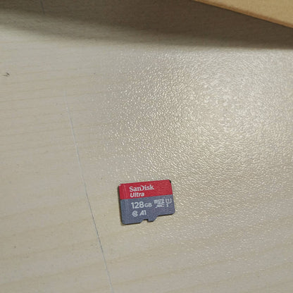 295995 - SANDISK Ultra Android microSDXC UHS-I 128 GB + Adaptor, për telefona inteligjentë dhe tableta, A1, Klasa 10, U1, Video Full HD, Shpejtësi leximi deri në 140 MB/s, Pako e vetme