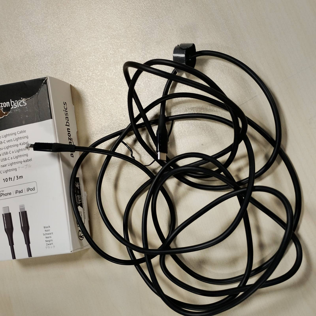 296098 - Amazon Basics Kabllo USB 2.0 Type-C në Lightning, 3 m, e zezë