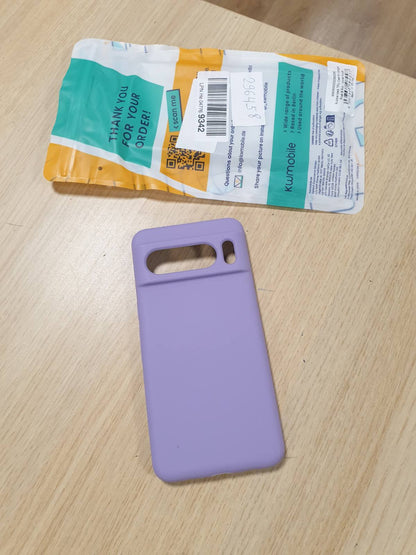 296458 - KWMOBILE Mbrojtëse e përputhshme me Google Pixel 8 Pro - Mbrojtëse Telefoni prej Silikoni të Butë TPU - Vjollcë e Çelët