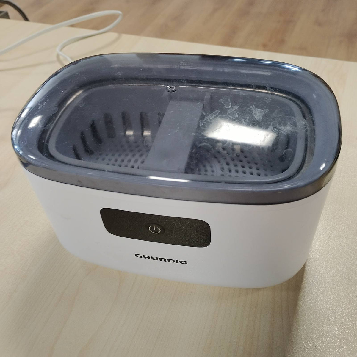 296826 - GRUNDIG Pastrues ultrasonik UC 5620, 50W, i bardhë, 500 ml