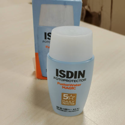 297055 - ISDIN Fotoprotector Fusion Water MAGIC SPF 50, Krem dielli për fytyrën ultra i lehtë dhe që thith menjëherë, 50 ml
