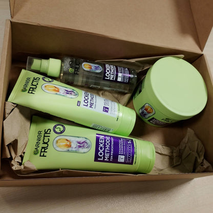 297154 - GARNIER Set Kujdesi për Flokët për Rimbushjen e Hidratimit për të gjitha llojet e kaçurrelave me shampo, balsam, maskë flokësh, sprej, 4 pjesë