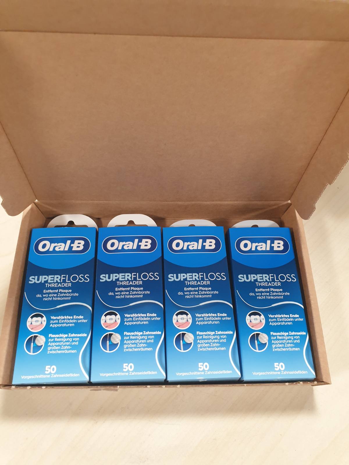 297266 - ORAL-B Fije Dentare Superfloss, 4 x 50 Fije, heq pllaken dhe gurin, fund i përforcuar ose mes i butë për hapësira të ngjeshura dhe të gjera