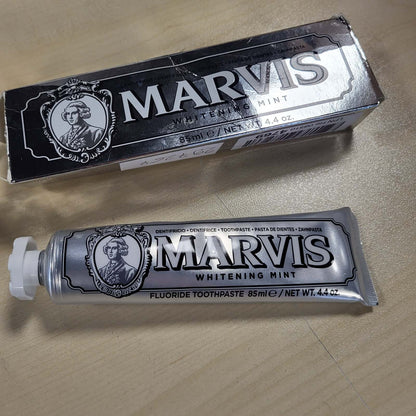 297267 - MARVIS Pastë dhëmbësh zbardhuese me mente, 85ml, xhel zbardhues natyral, freskuese që largon pllakën