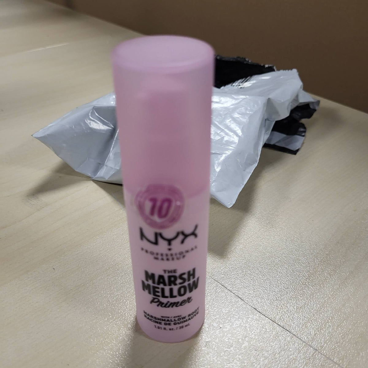 297276 - NYX PROFESSIONAL MAKEUP Marshmallow Primer 10-në-1 Bazë Zbutëse 30ml