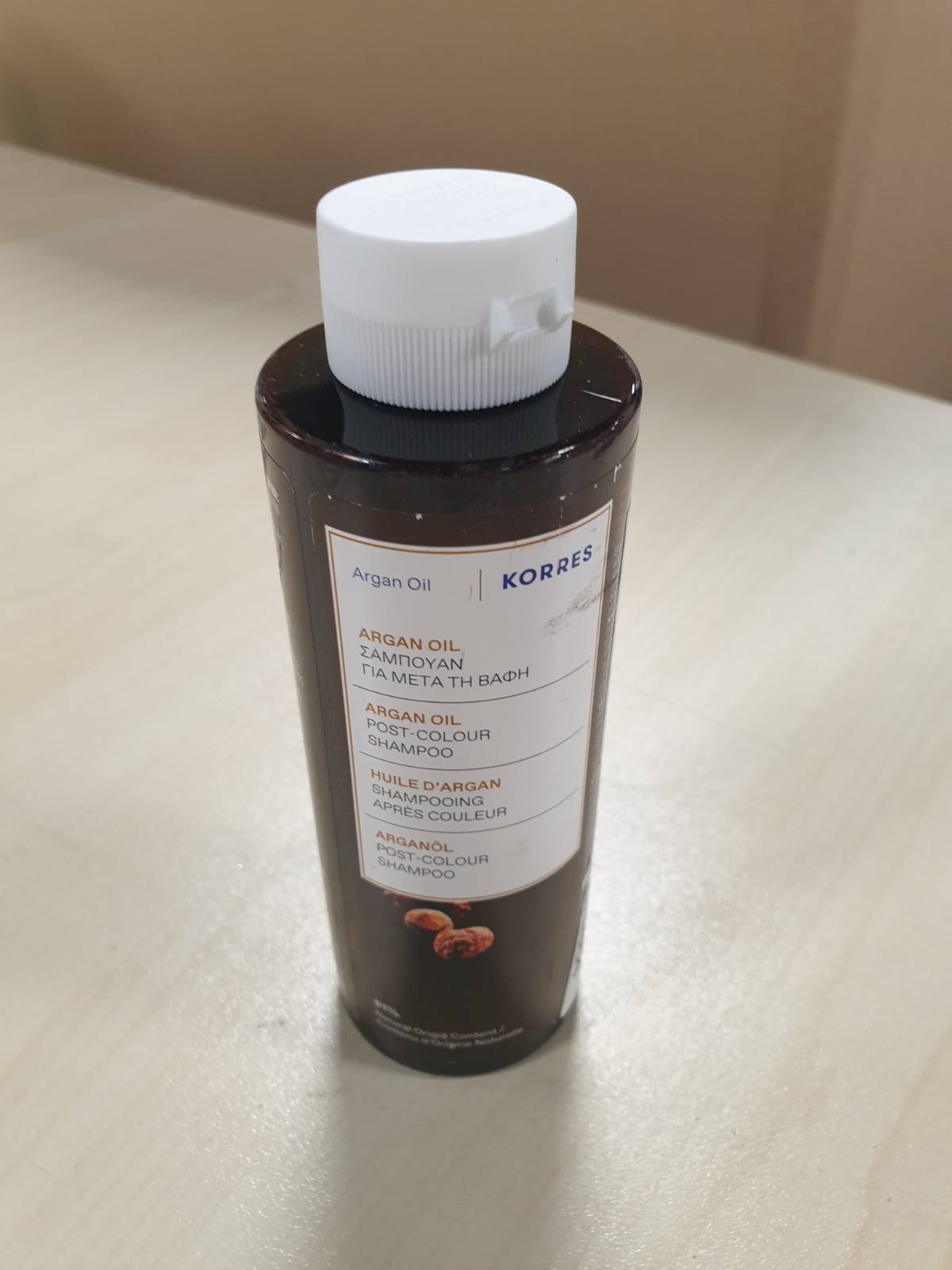 297348 - KORRES Shampo pas ngjyrosjes, pa sulfate, me vaj argani, Kujdes dhe shkëlqim, flokë të lyer, 250 ml