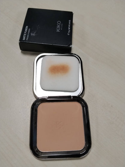 298613 - KIKO MILANO Pudër e Shtypur Matte Fusion 03, Pudër Kompakte, Përfundim Mat Natyral, 03 Sienna