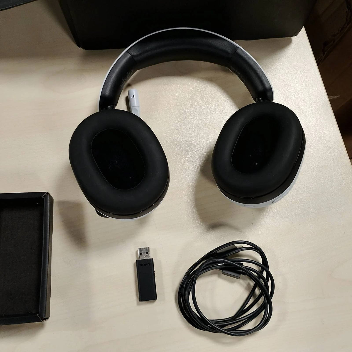 298945 - SONY INZONE H9 – Kufje pa tel për lojëra 2.4GHz, anulim zhurme, Tingull hapësinor 360°, Jetëgjatësi baterie 32 orë, Bum mikrofoni, PC/PS5