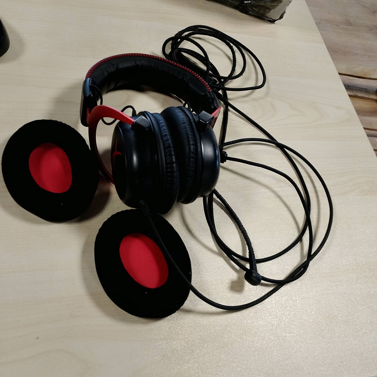 299003 - HYPERX KHX-HSCP-RD CLOUD II, Kufje Lojërash me Mikrofon për PC/PS4/Mac, të Kuqe