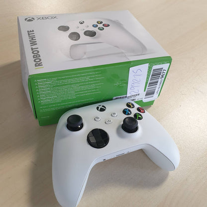 299215 - XBOX - Kontrolluesi pa tel - Robot i bardhë