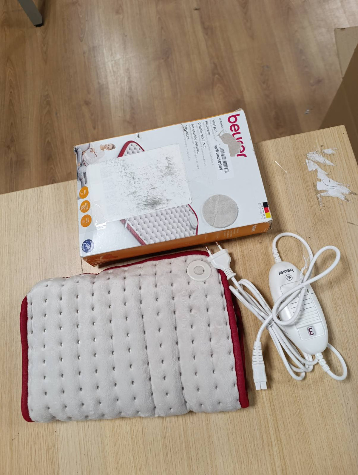300543 - BEURER Jastëk ngrohës HK Comfort, elektrik fleksibël, 100 vat, 44 x 33 cm, nxehtësi e rregullueshme me 3 cilësime, e larë në lavatriçe, fikje automatike