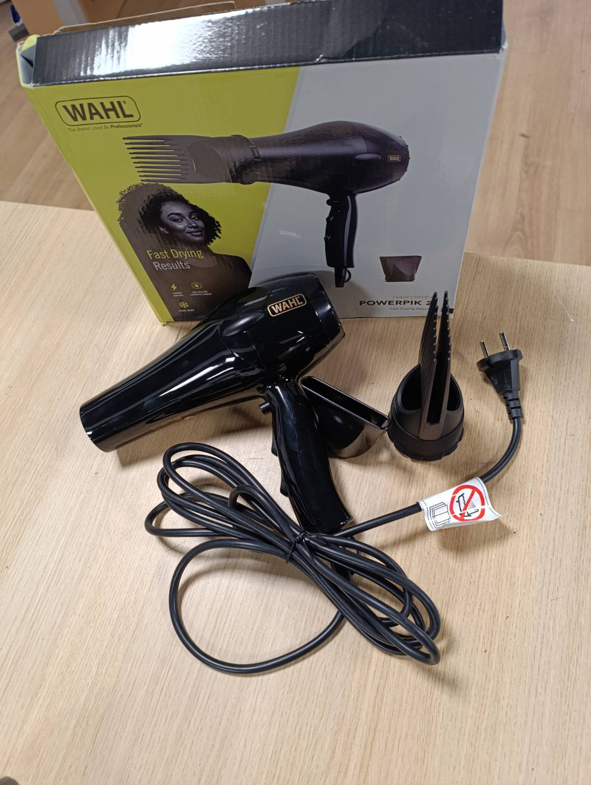 300662 - WAHL Tharëse flokësh PowerPik 2, për gra, aksesor pik, tharëse flokësh Afro, tre cilësime nxehtësie, e zezë