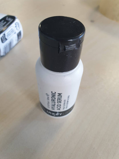 301328 - INKEY LIST Serumi i fytyrës me 2% acid hialuronik, 30 ml, kujdes hidratues për lëkurën, i përshtatshëm për veganë