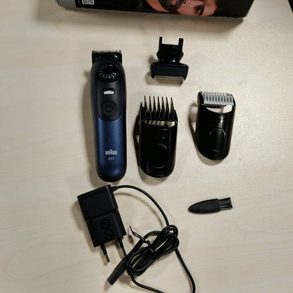 301784 - BRAUN Prerëse mjekre Series 7, Prerëse elektrike mjekre për burra, 6 aksesorë, Teh ProBlade ultra, Jetëgjatësi baterie 120 minuta, 40 cilësime gjatësie, BT7520, Blu