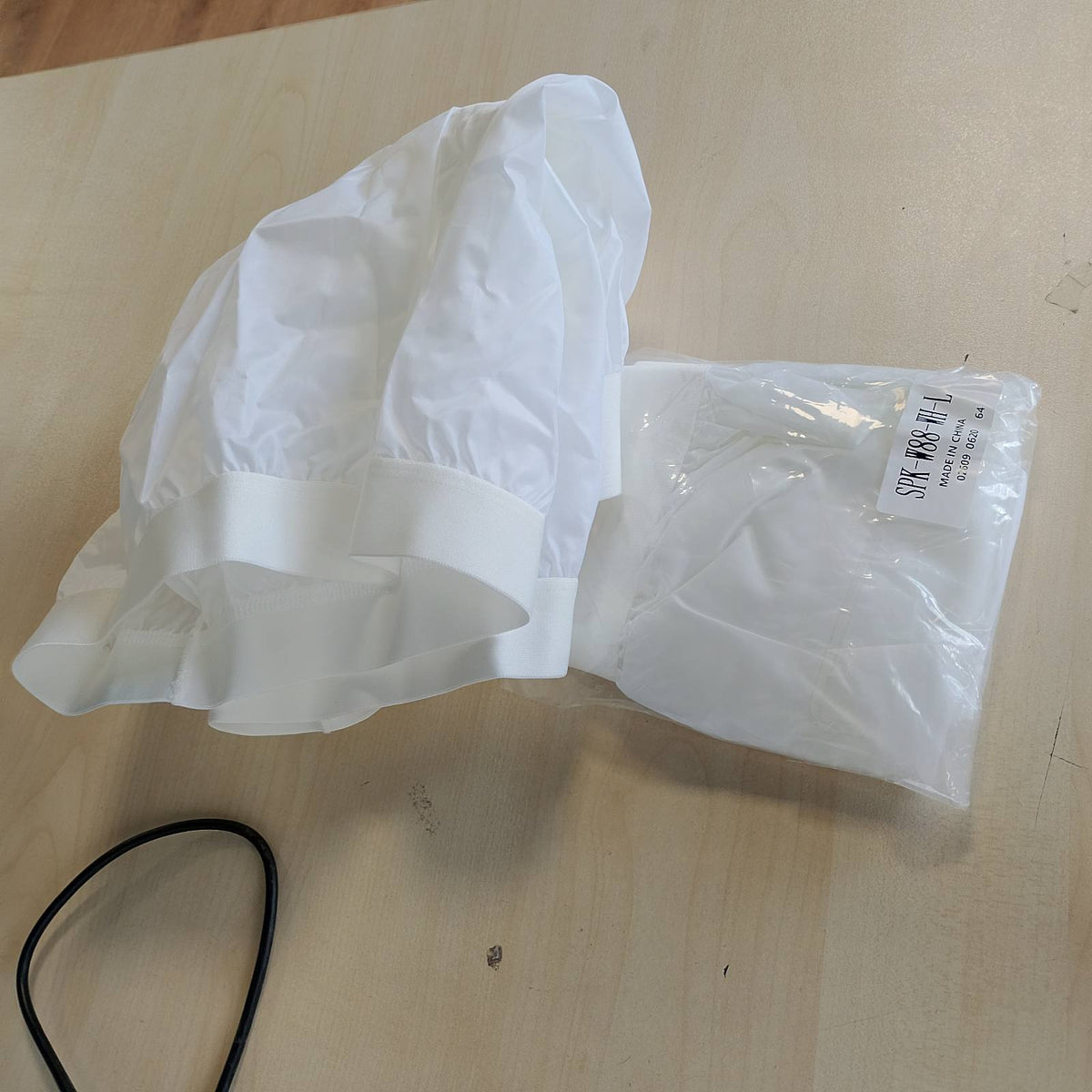 302066 - Carer Pelena për të rritur, 2 copë, mbulesa për mosmbajtje urinare, të larëshme dhe të papërshkueshme nga uji, të ripërdorshme, të brendshme kundër mosmbajtjes, unisex të bardha L