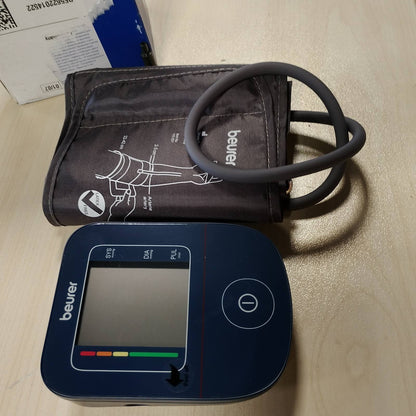 302141 - BEURER Monitor tensioni i gjakut BM 25 për krahun e sipërm, funksionim i thjeshtë me një buton, matje e saktë, zbulim i aritmisë, me port USB-C, manshetë, transferim të dhënash në Apple Health dhe aplikacione të ngjashme, blu