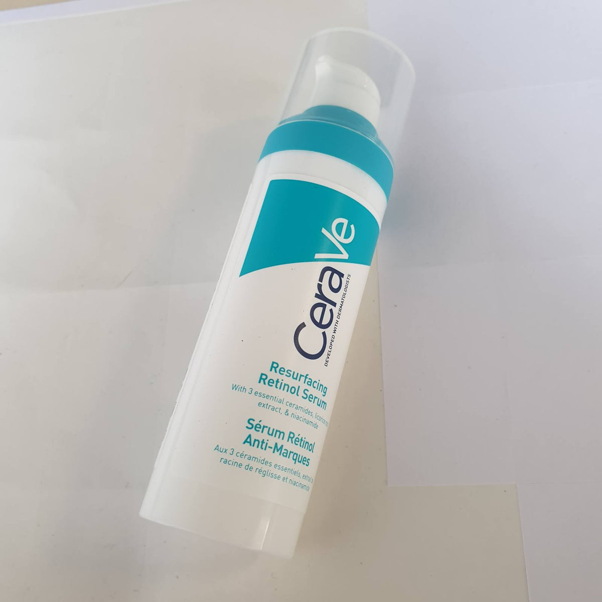 302193 - CERAVE Serum Retinol për Ripërtëritjen e Lëkurës, 30 ml