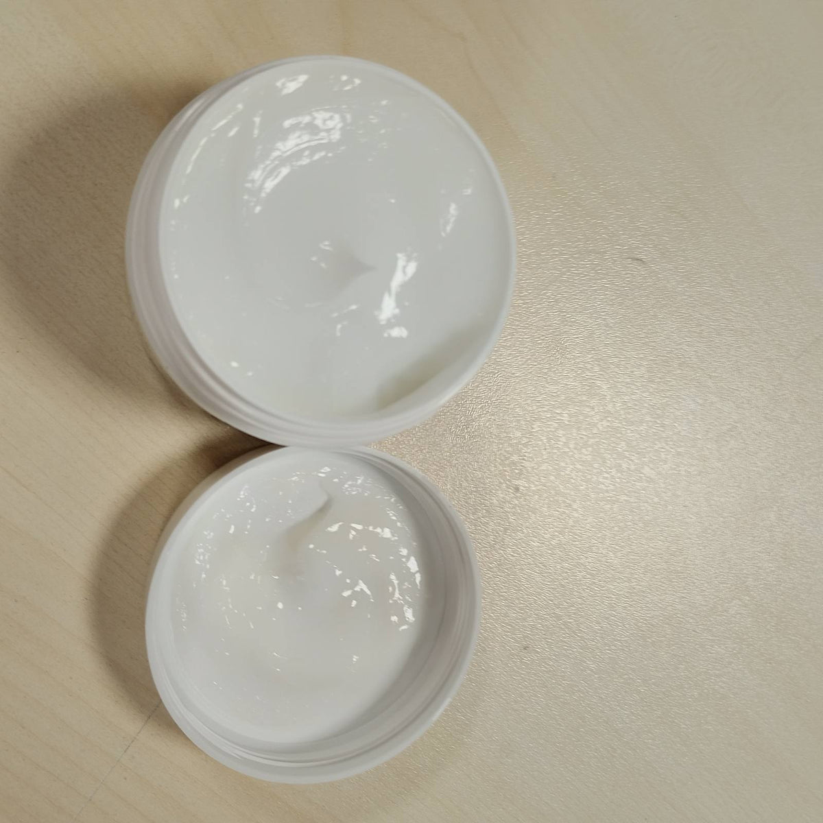 302203 - WELLA PROFESSIONALS Maskë flokësh ColorMotion+ Structure+, 150 ml; Për flokë të trajtuar, maskë për shkëlqim dhe butësi deri në 8 javë