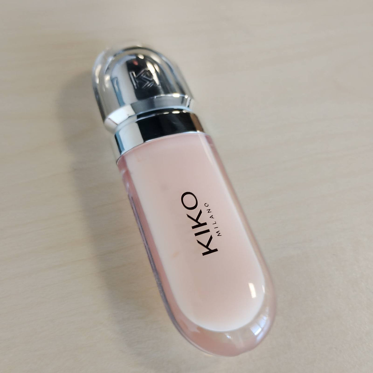 302328 - KIKO MILANO Shkëlqyes buzësh 3D Hydra Lipgloss 06