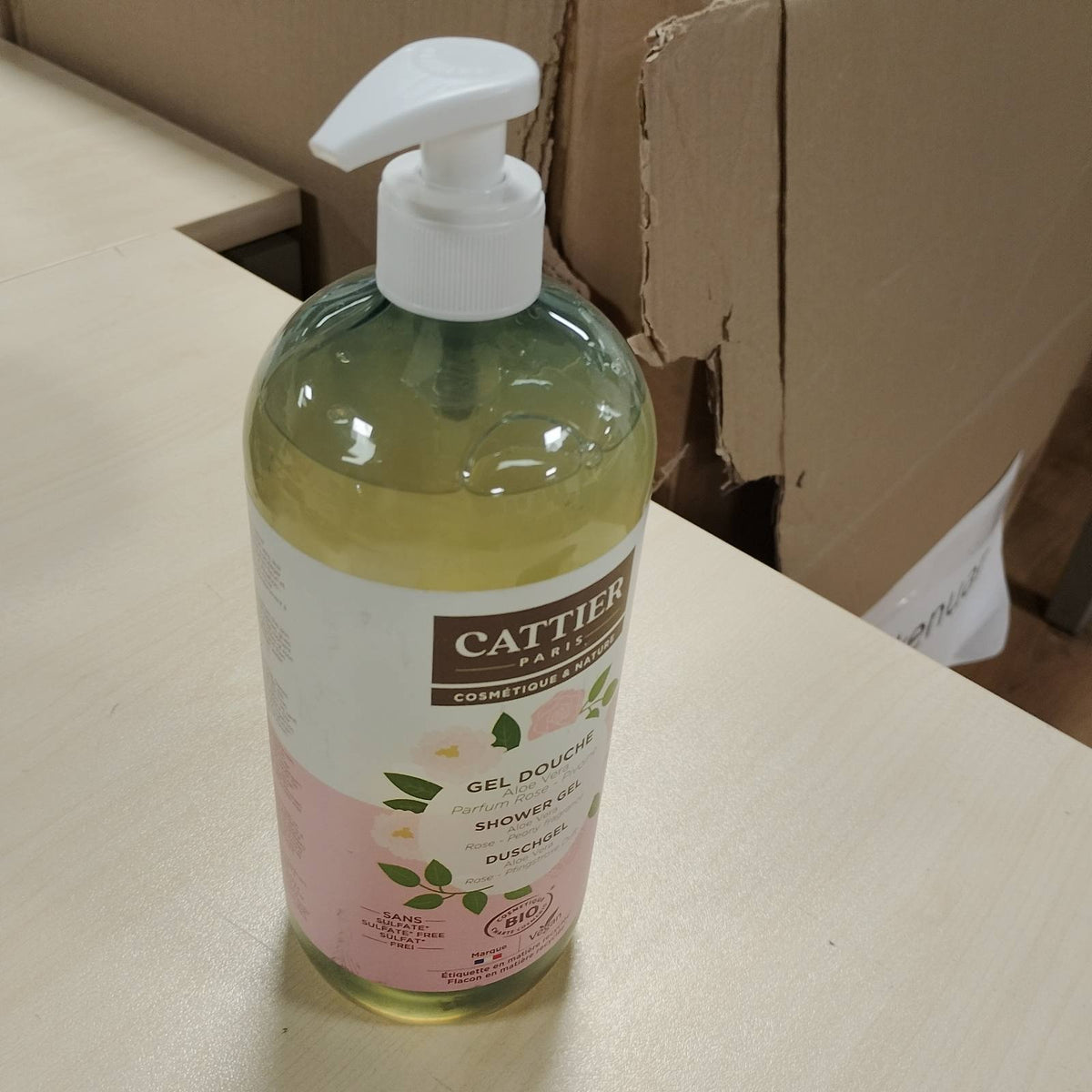 302371 - CATTIER Xhel Dushi 1L pa sulfate, aromë trëndafili dhe bozhure