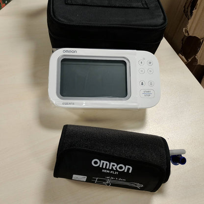 302754 - OMRON Monitorues i tensionit të gjakut për krahun e sipërm X7 Smart AFib, 2 përdorues, 22-42 cm