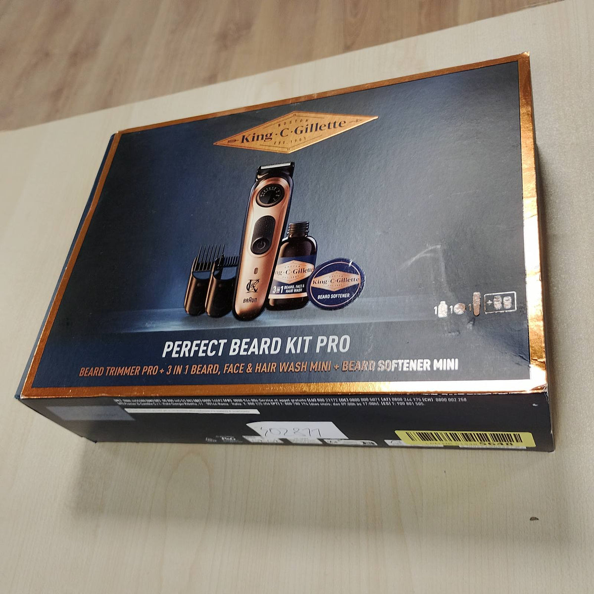 302811 - KING C. GILLETTE Prerës Elektrik për Mjekër Pro për Burra, Set Dhuratë, Prerës Preciz me Rrota 40 Gjatësi, Larës Mjekër Mini 60 Ml, Balsam Mjekër Mini 25 Ml