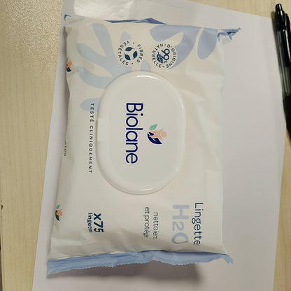 302965 - BIOLANE Peceta për foshnje me ujë, 900 peceta, Pako me 12 x 75
